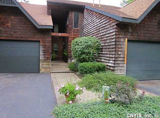 5 E Shore Path, Cazenovia, NY 13035