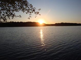 35 Timberlane Dr, Mashpee, MA 02649