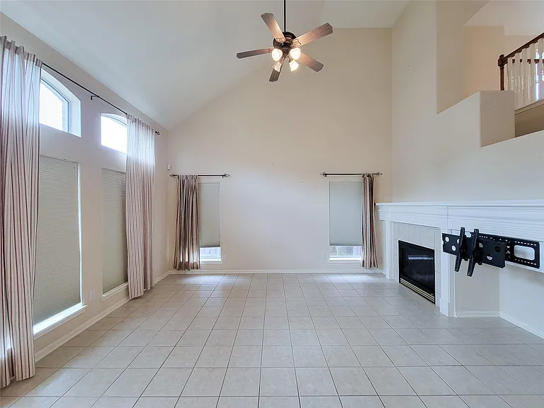 2622 Katie Harbor Dr — Photo 18