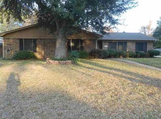 404 Fulton St, Longview, TX 75604