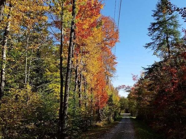 6 W Savage Hill Road, Concord Twp, ME 04920