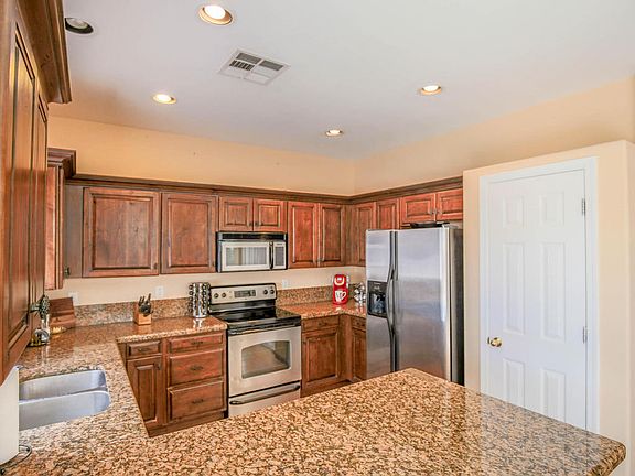 3rd image of 22229 N 29th Dr