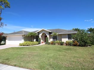 116 Venetian Ln, Royal Palm Beach, FL 33411