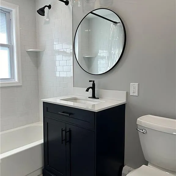 10 Lake Ave — Photo 13