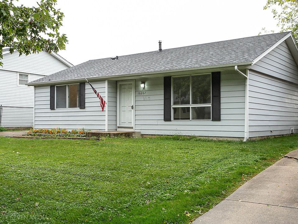 1st image of 16267 92nd Ave