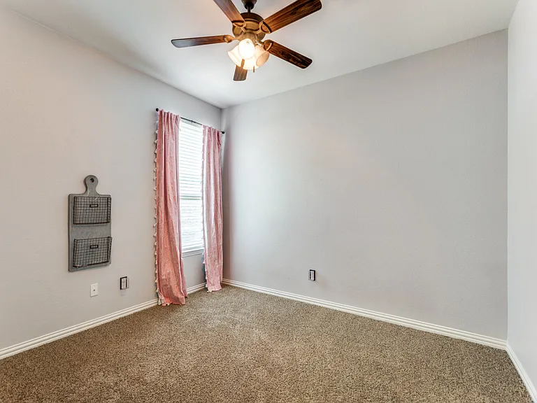10961 Silver Horn Dr — Photo 6