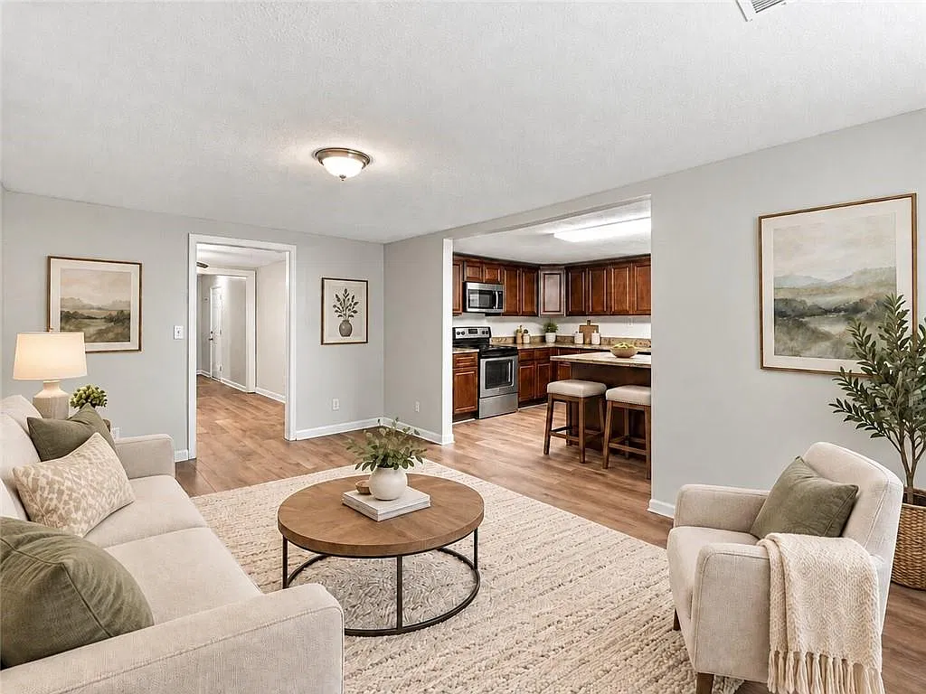 4 bed, 2.5 bath, 1598 sqft, $1,850 — Photo 4