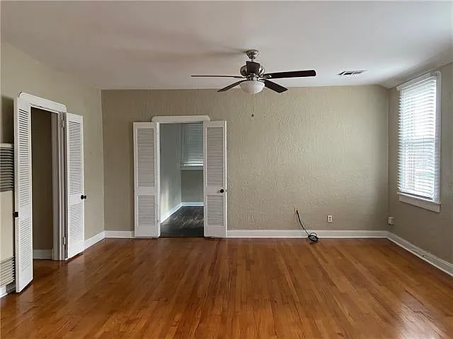 2 bed, 1.5 bath, 1350 sqft, $1,750 — Photo 3