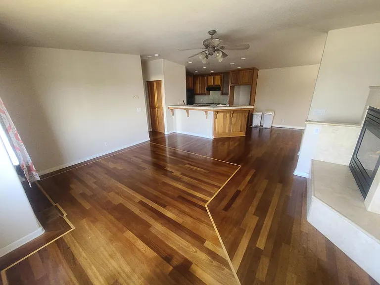 2790 Cedar Ave — Photo 6