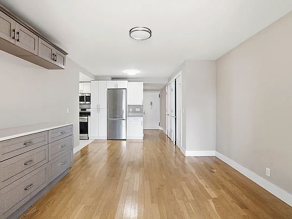 3rd image of 788 Columbus Ave APT 9H