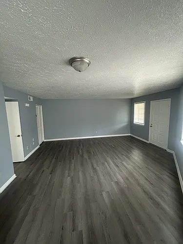 392 Shelby Ave Photo 1
