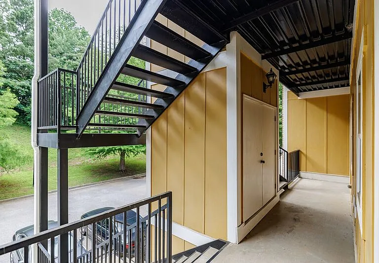 350 Wood Lake Dr #24 — Photo 27