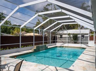 10120 Nicaragua Dr, Cutler Bay, FL 33189