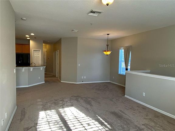 3rd image of 6071 Kirkland Way