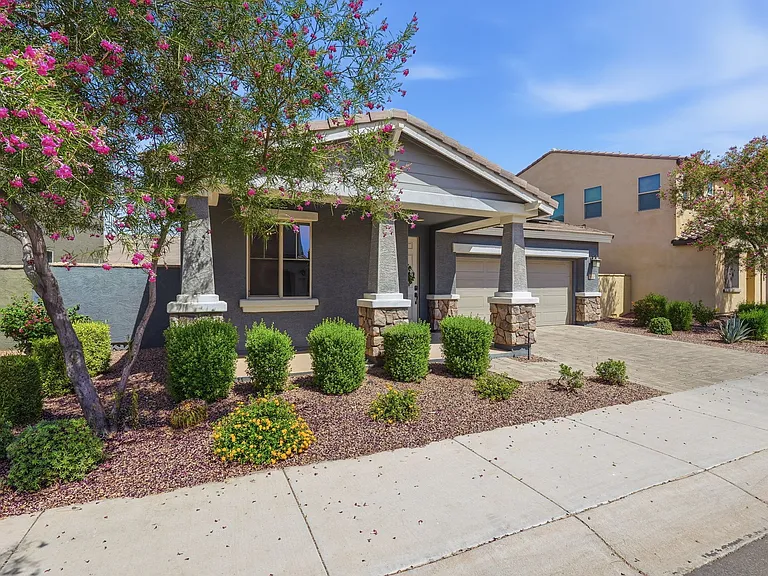 9862 E Palladium Dr — Photo 2