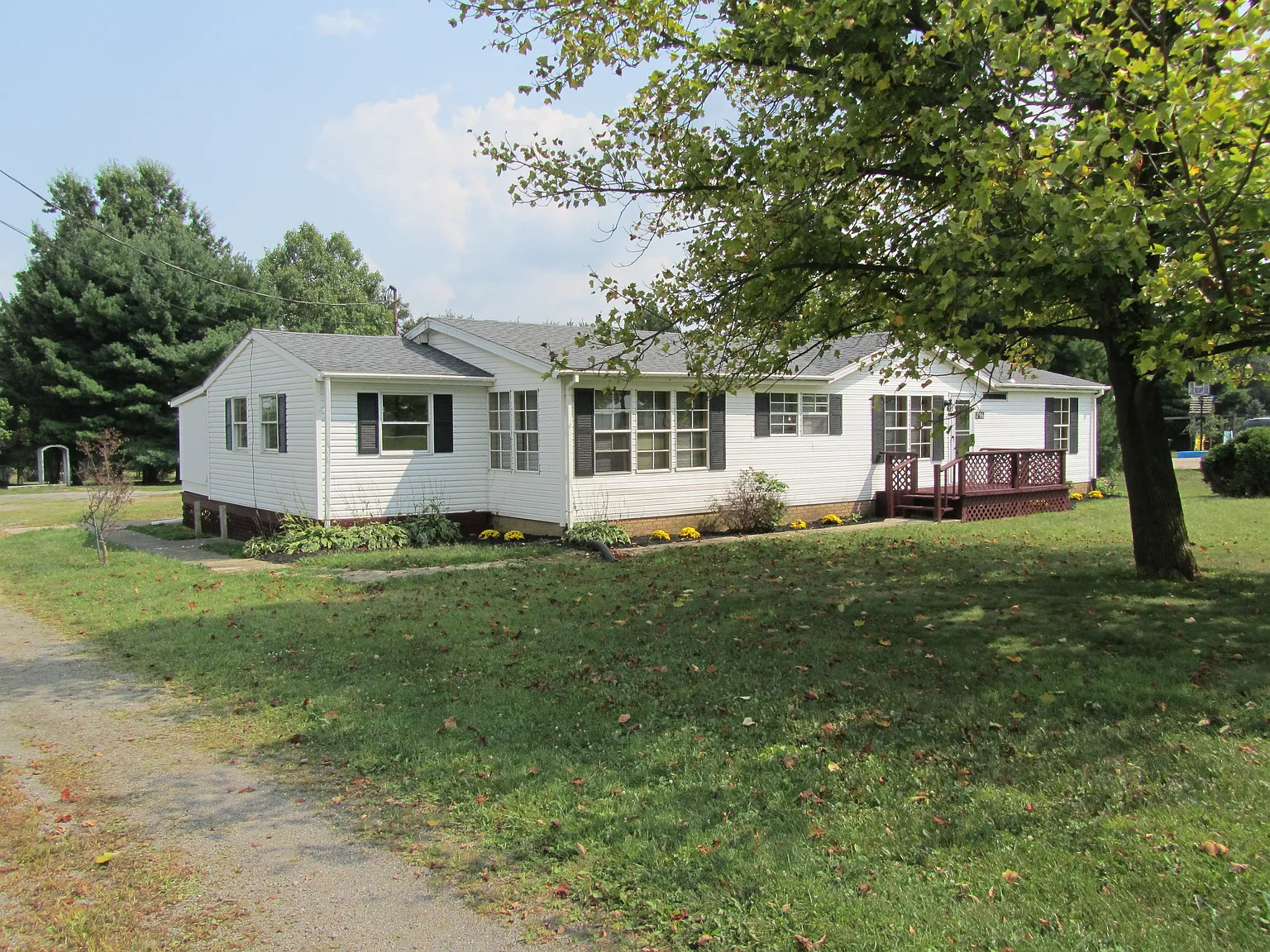 1796 Miday Ave NE photo 1