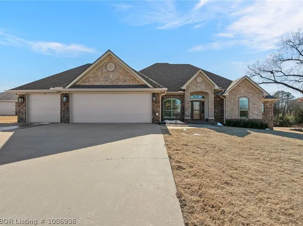 325 Stone Mountain Loop, Alma, AR 72921