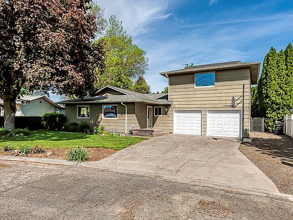 4th image of 1247 SE Constitution Dr