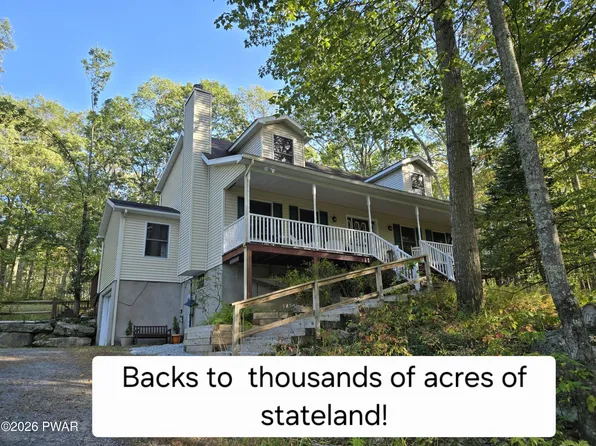 217 Canoebrook Dr, Lords Valley, PA 18428