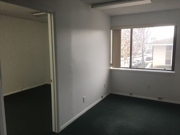 Office space for 2 desks