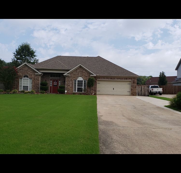 Long driveway/ extra parking