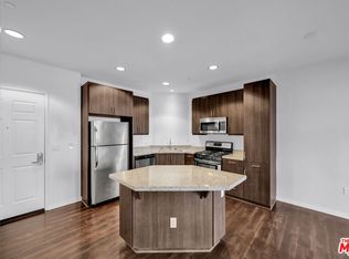 1408 W Washington Blvd APT 304, Los Angeles, CA 90007