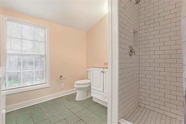 708 Louisa St #E — Photo 10