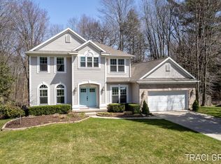 13272 Ravine View Dr, Grand Haven, MI 49417