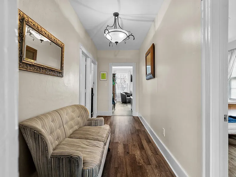 8 Franklin St #3 — Photo 10