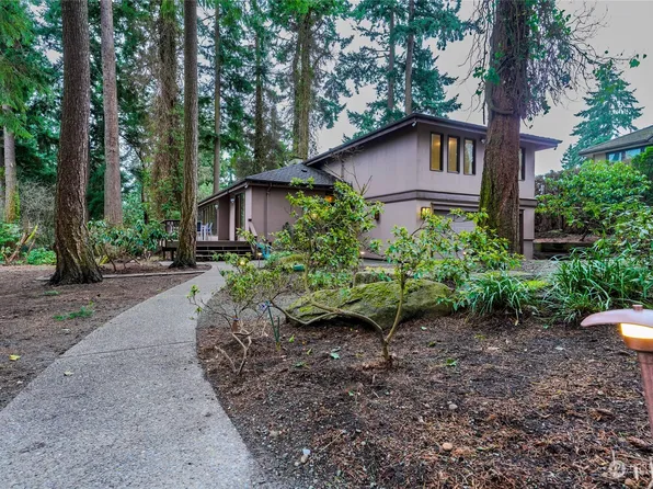 3410 74th Avenue SE, Mercer Island, WA 98040
