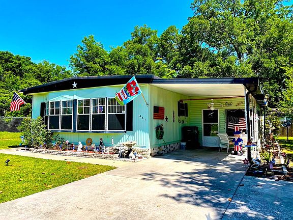 2nd image of 3150 NE 36th Ave #451