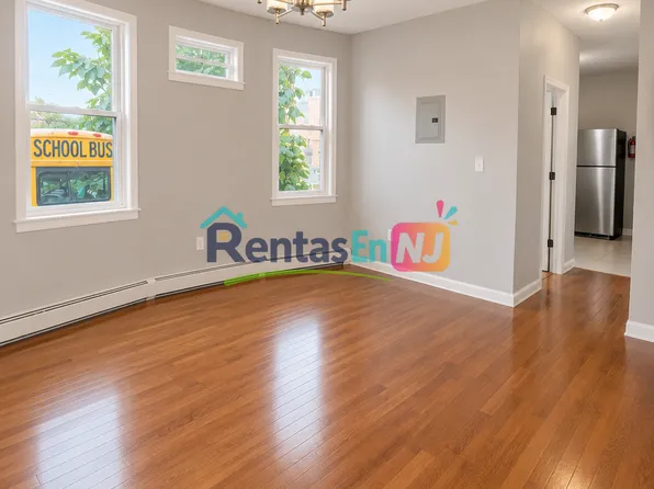 28 Sherman Ave, Newark, NJ
