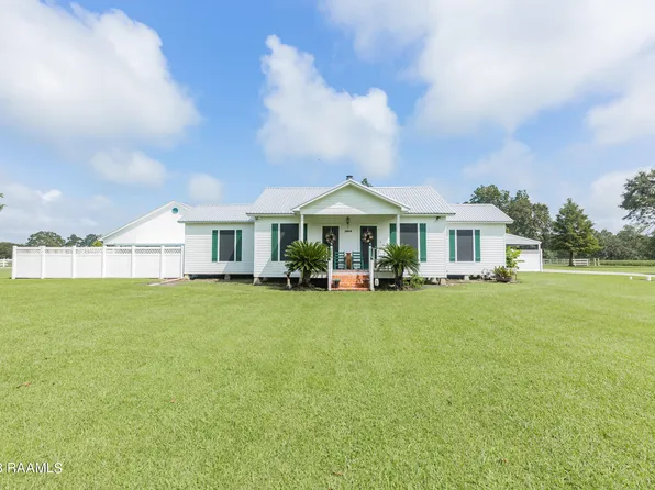 2944 Main Hwy, Breaux Bridge, LA 70517