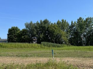 4975 Noble Dr NW, Rochester, MN 55906