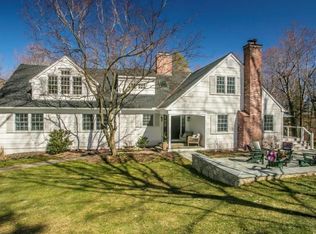 5 Hoffman Rd, Mount Kisco, NY 10549