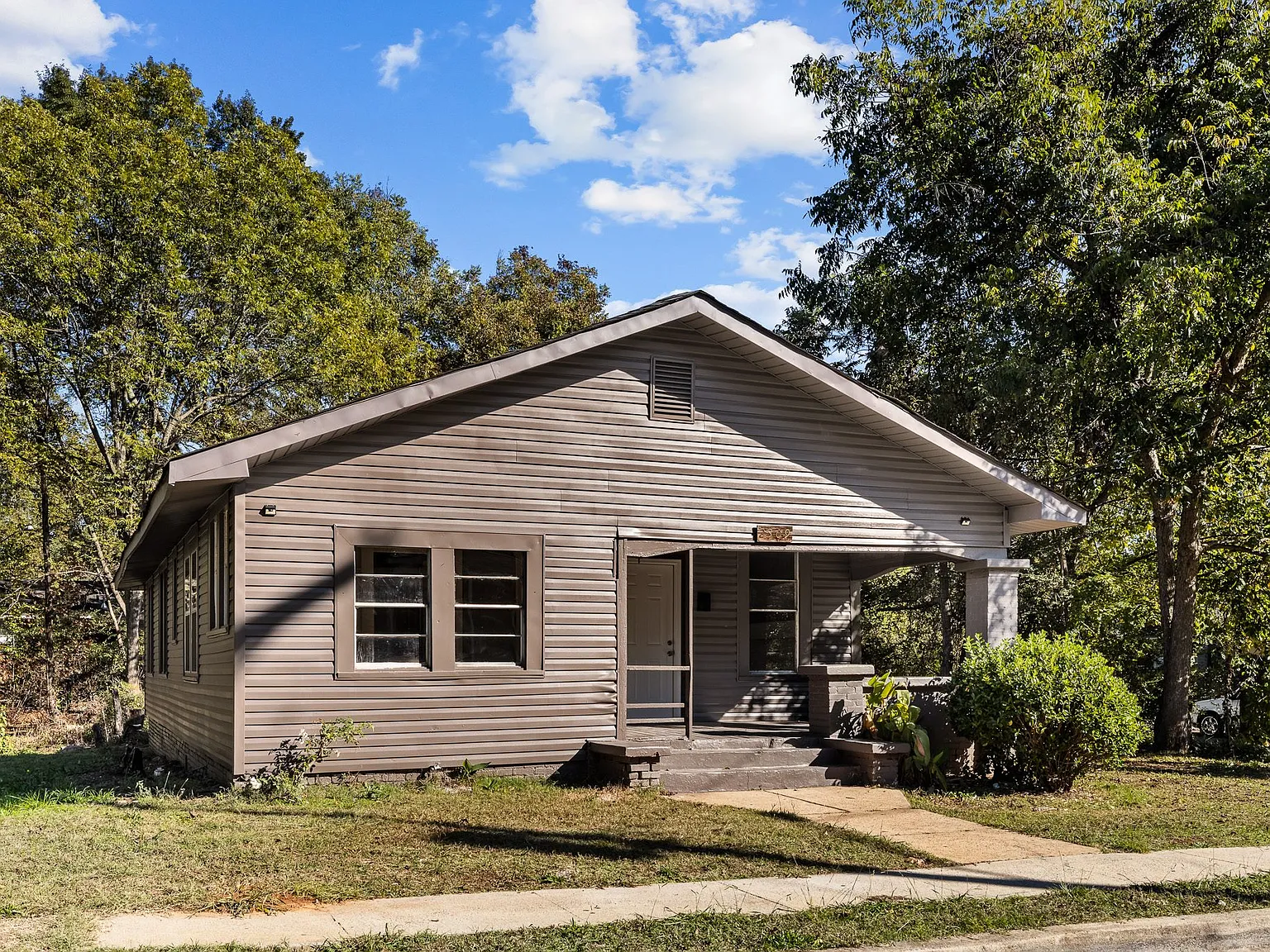 2309 Eufaula Ave - 1 — Photo 3