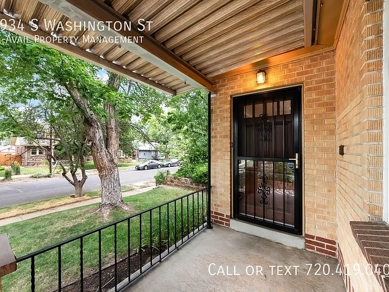1934 S Washington St — Photo 5