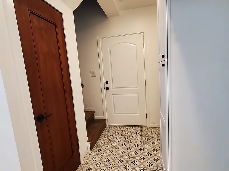 2522 Delaware St — Photo 11