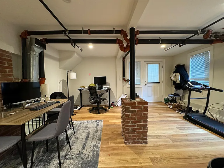 1110 Massachusetts Ave #1 — Photo 10