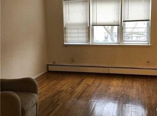 10311 93rd St, Ozone Park, NY 11417
