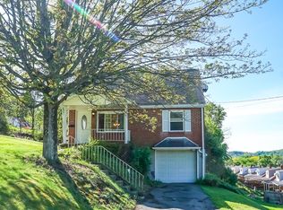434 Mary St, Jeannette, PA 15644