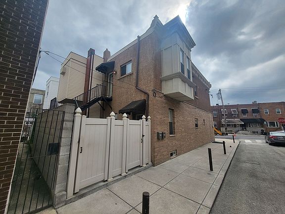2nd image of 1113 W Moyamensing Ave #1