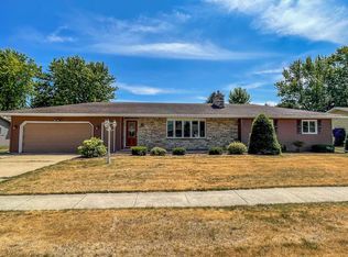 717 Claggett Ave, Waupun, WI 53963
