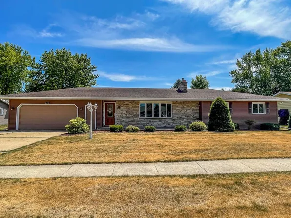 717 Claggett Avenue, Waupun, WI 53963