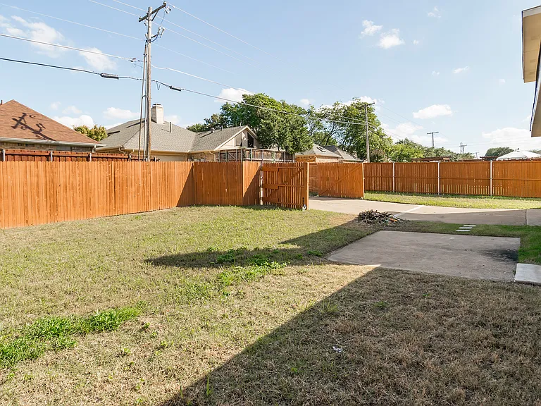 6536 Bronze Leaf Dr — Photo 27