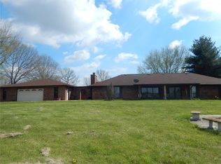 5859 Midridge Dr, House Springs, MO 63051