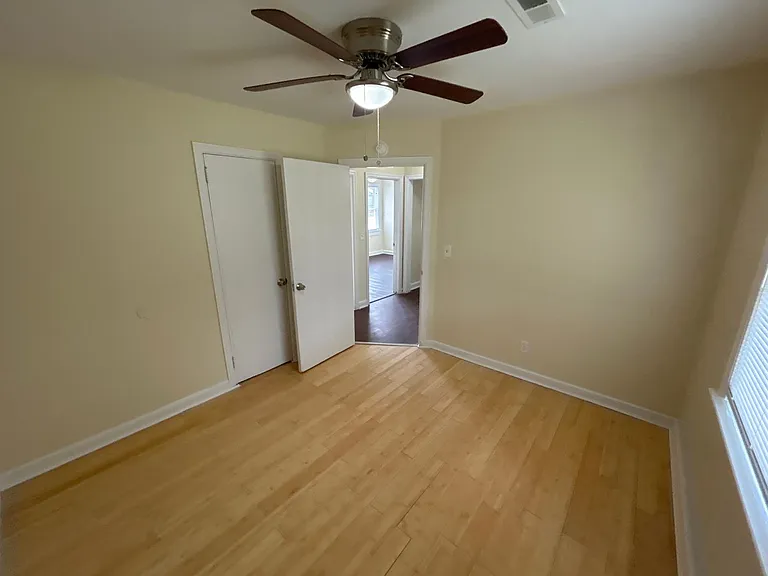 999 Seminole Dr #A & B — Photo 17