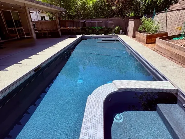 1113 Pistachio Ct, Davis, CA 95618