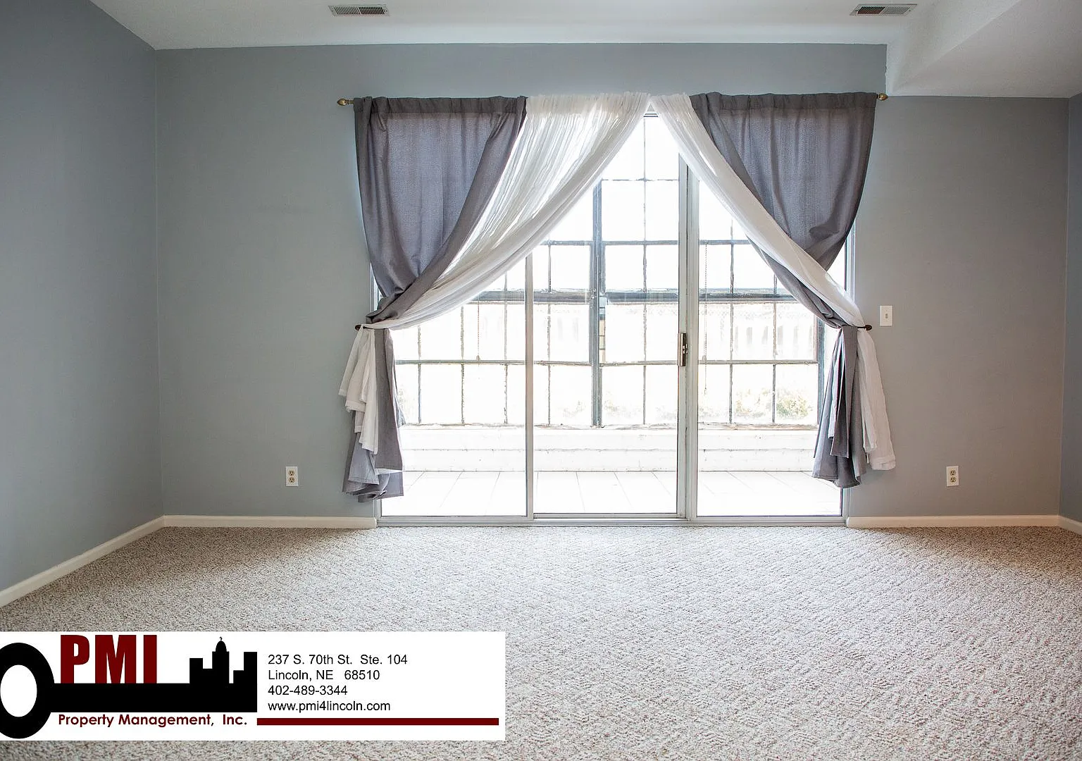 2 Bedroom, 1.5 Bathroom Single Unit for Rent at Historic WaterPark — Photo 1