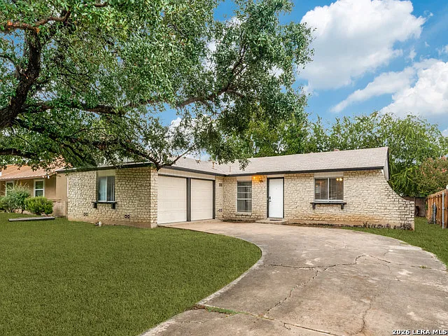 8210 Windover Dr